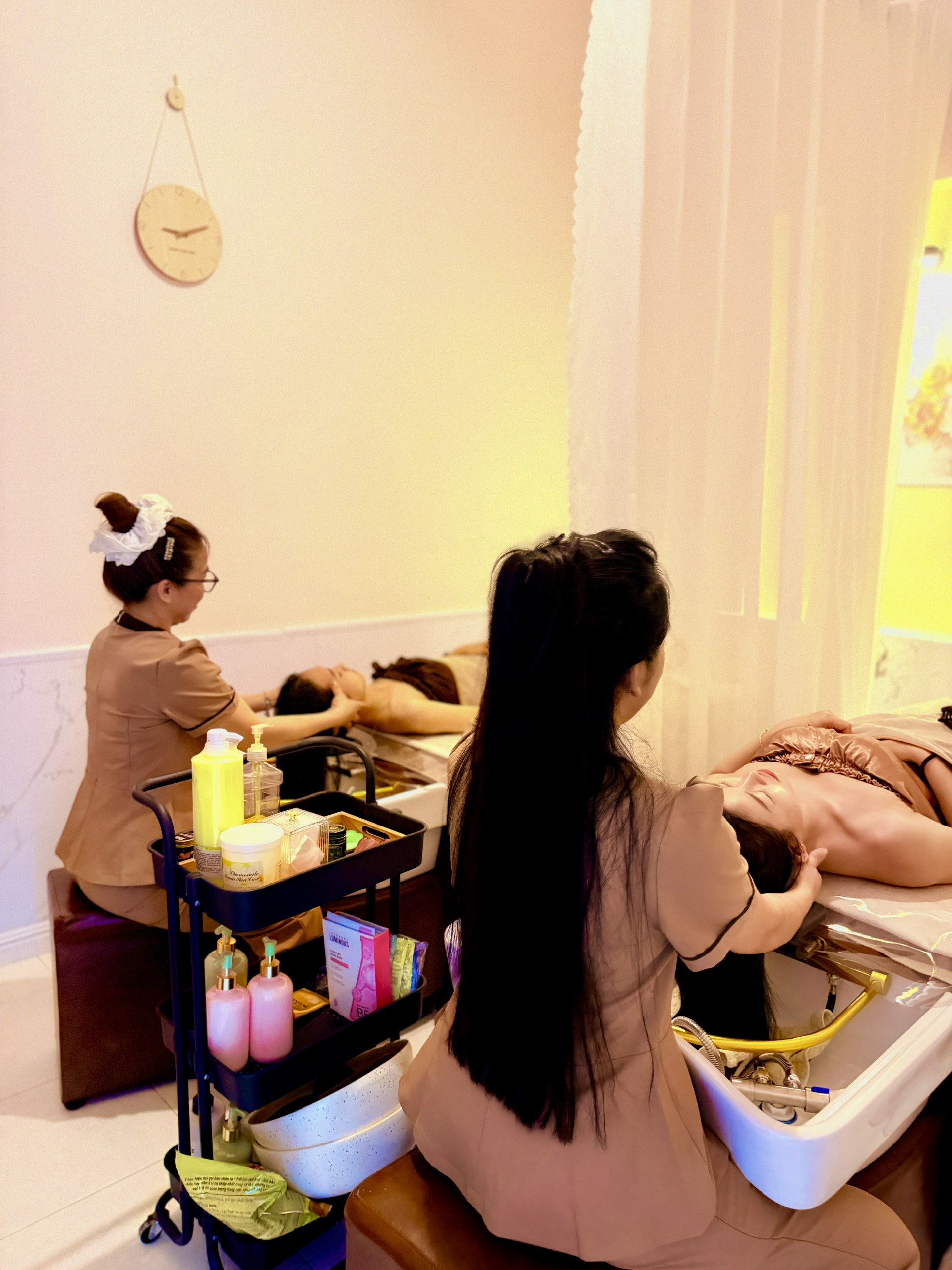 Khu vực gội đầu dưỡng sinh
